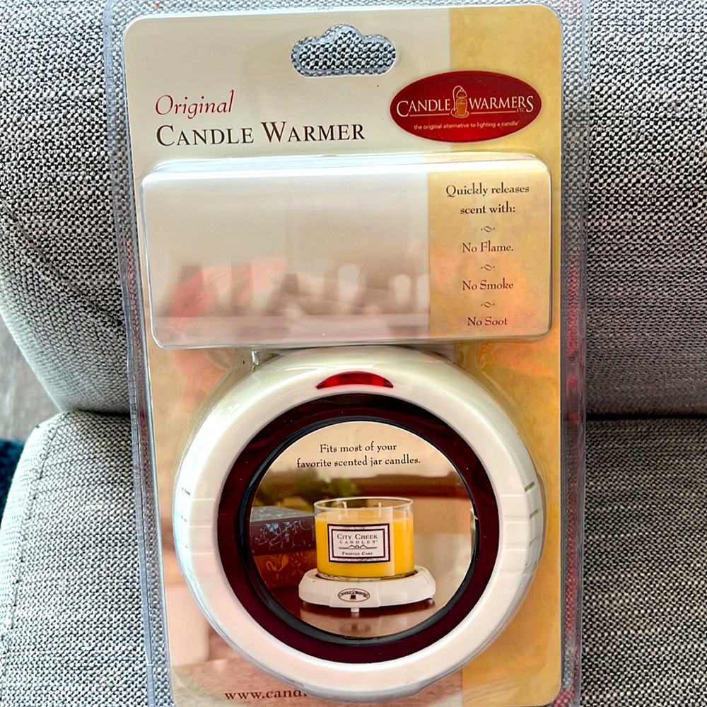 Candle warmer/ mug warmer.  White color